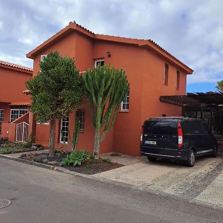 Villa Calma Parque Holandes Exterior photo